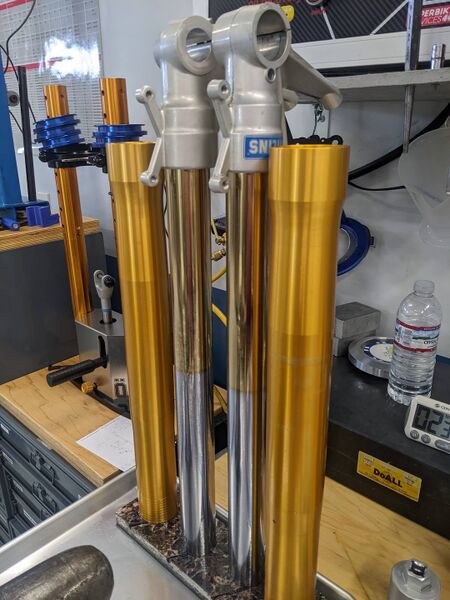 File:Stolen4-tubes.jpeg