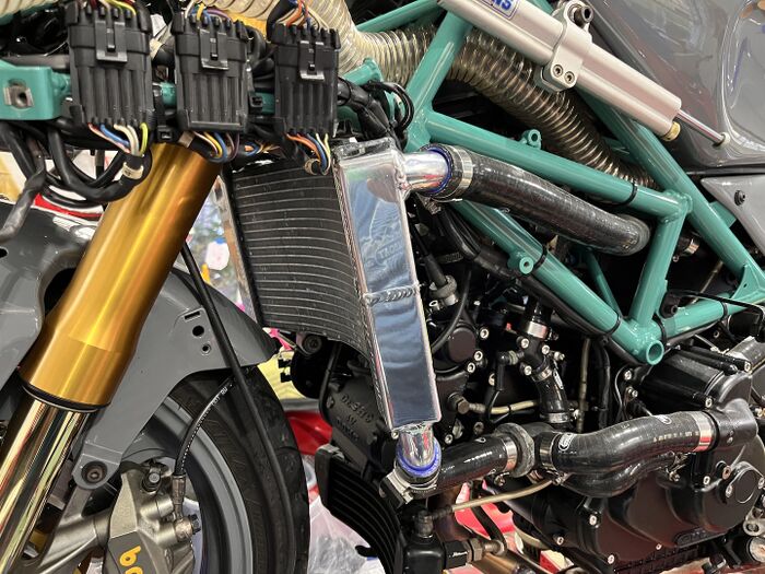 851Special-radiator-swap-3.jpeg