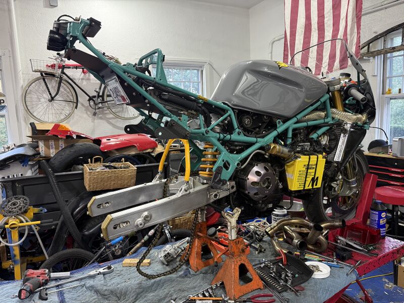 File:851special-redux-oem-rear.jpeg